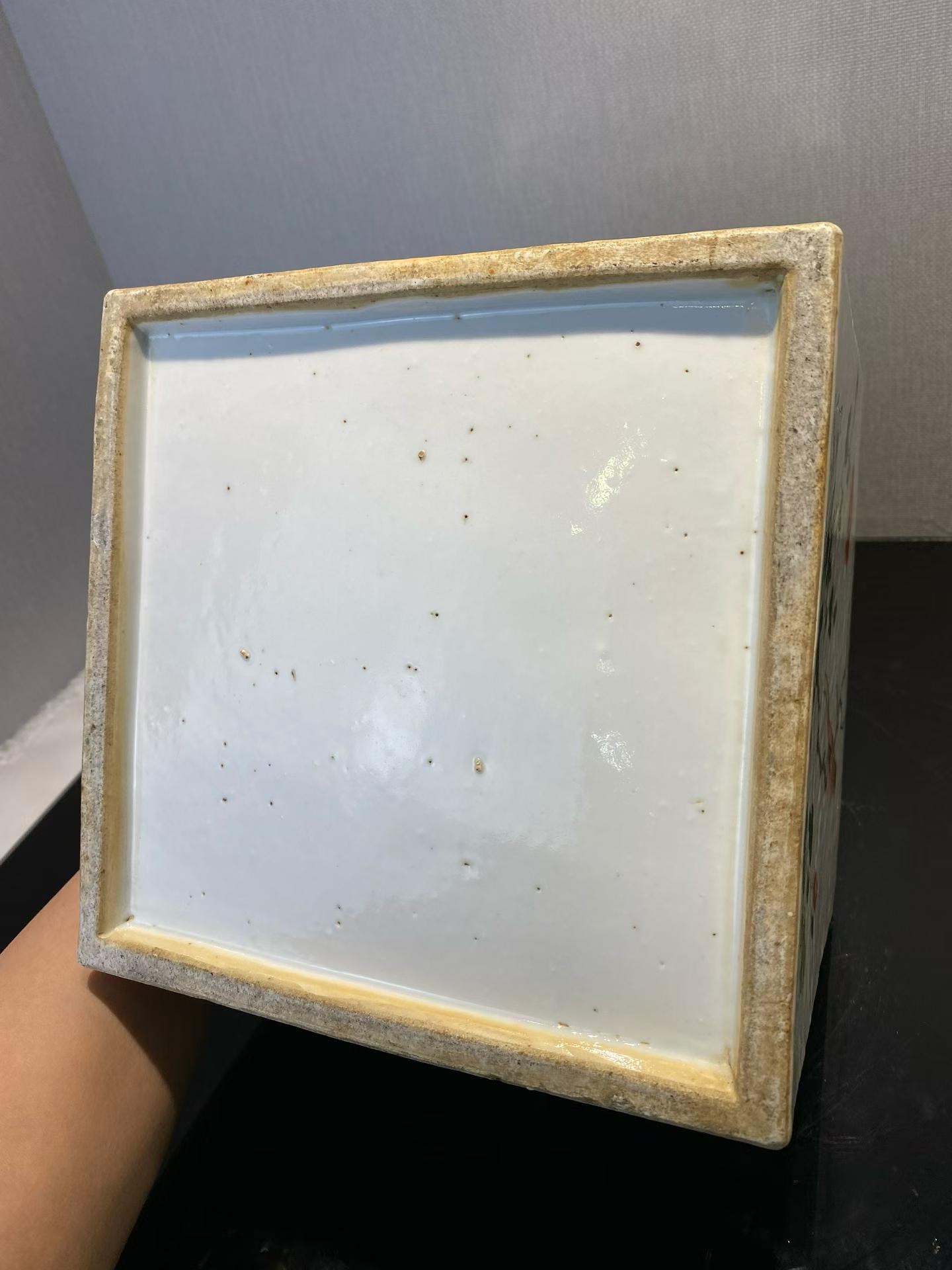 五彩四季花鸟方形大笔洗