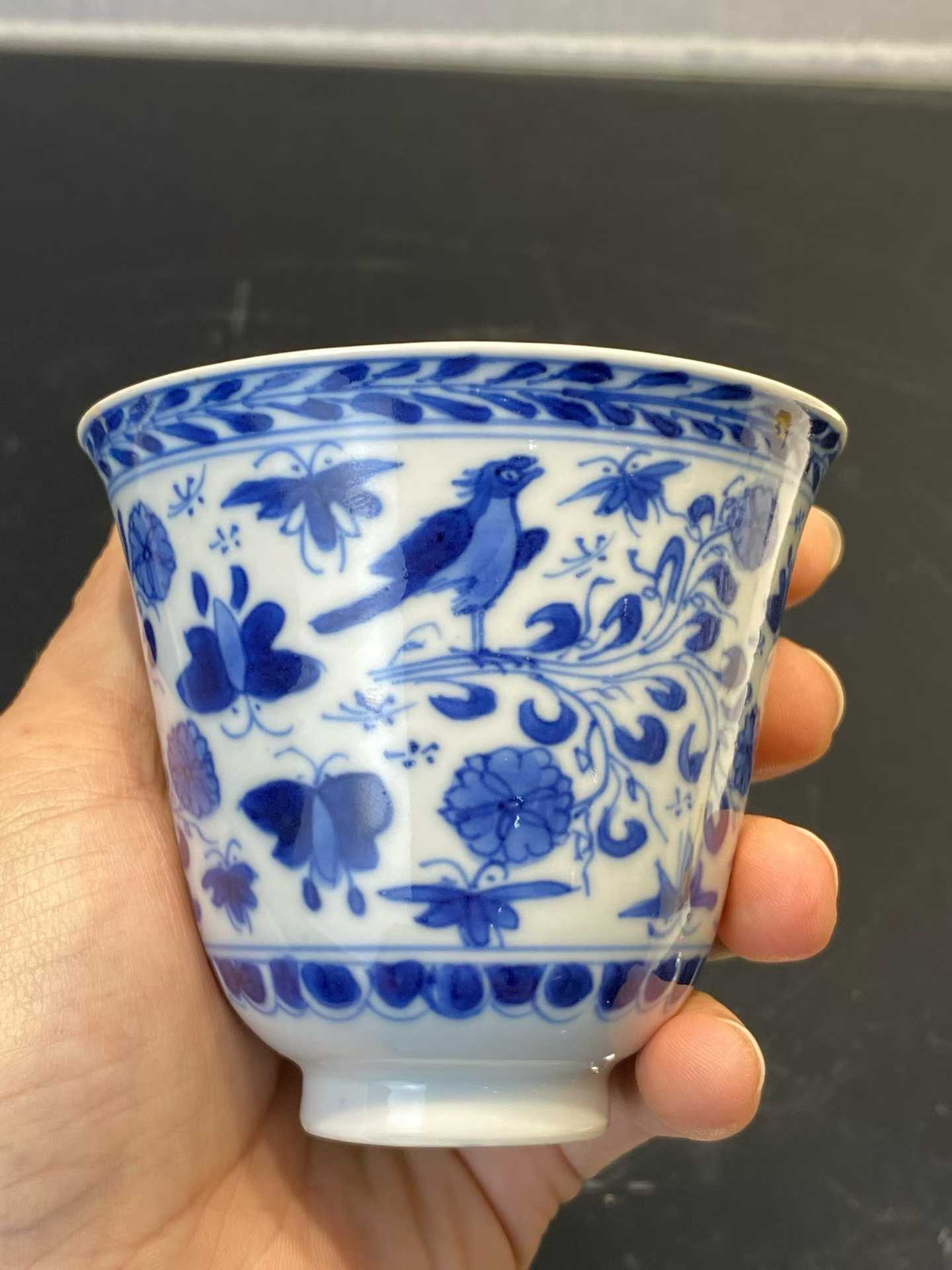 青花花鸟纹铃铛杯