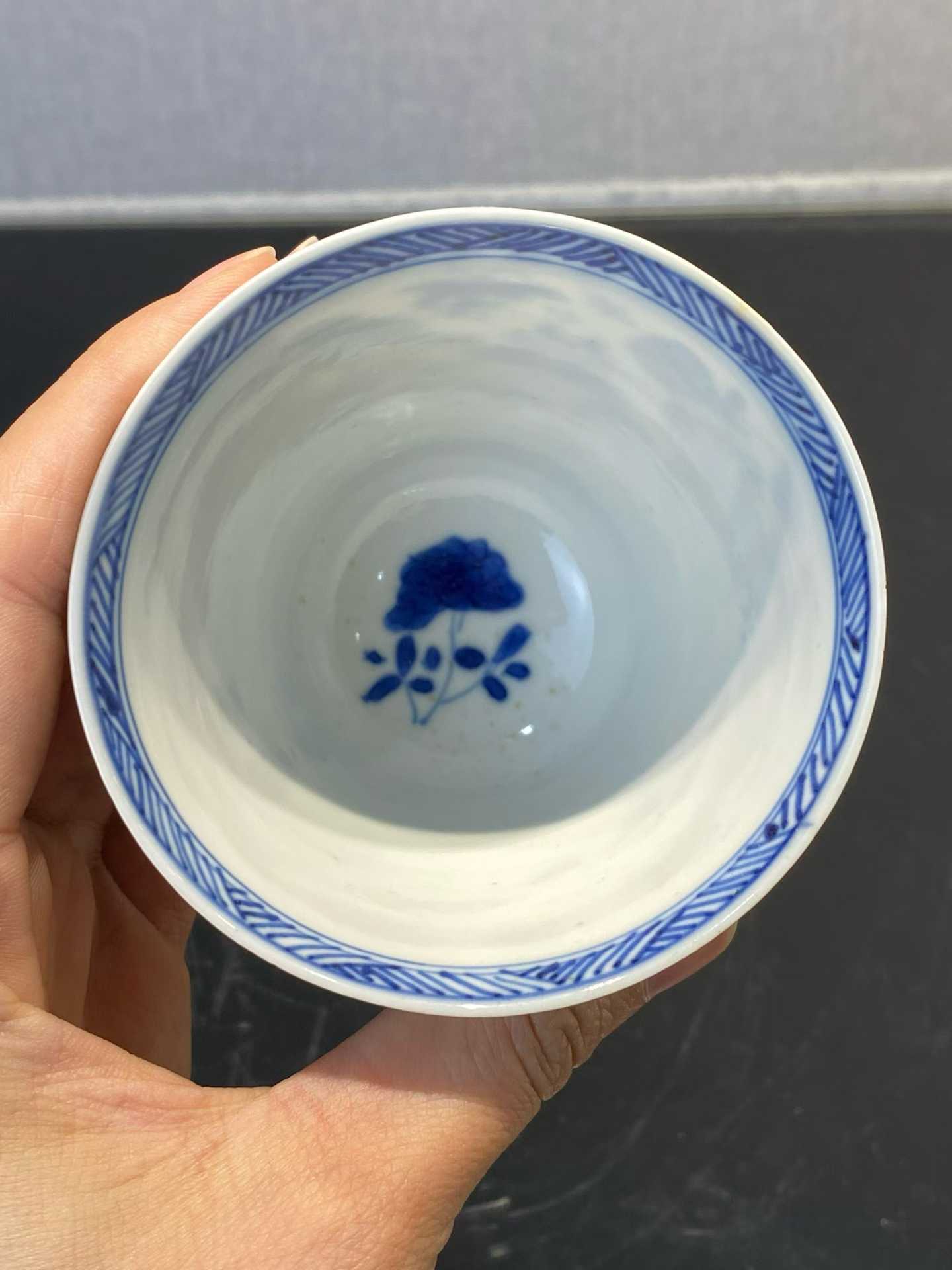 青花花鸟纹铃铛杯