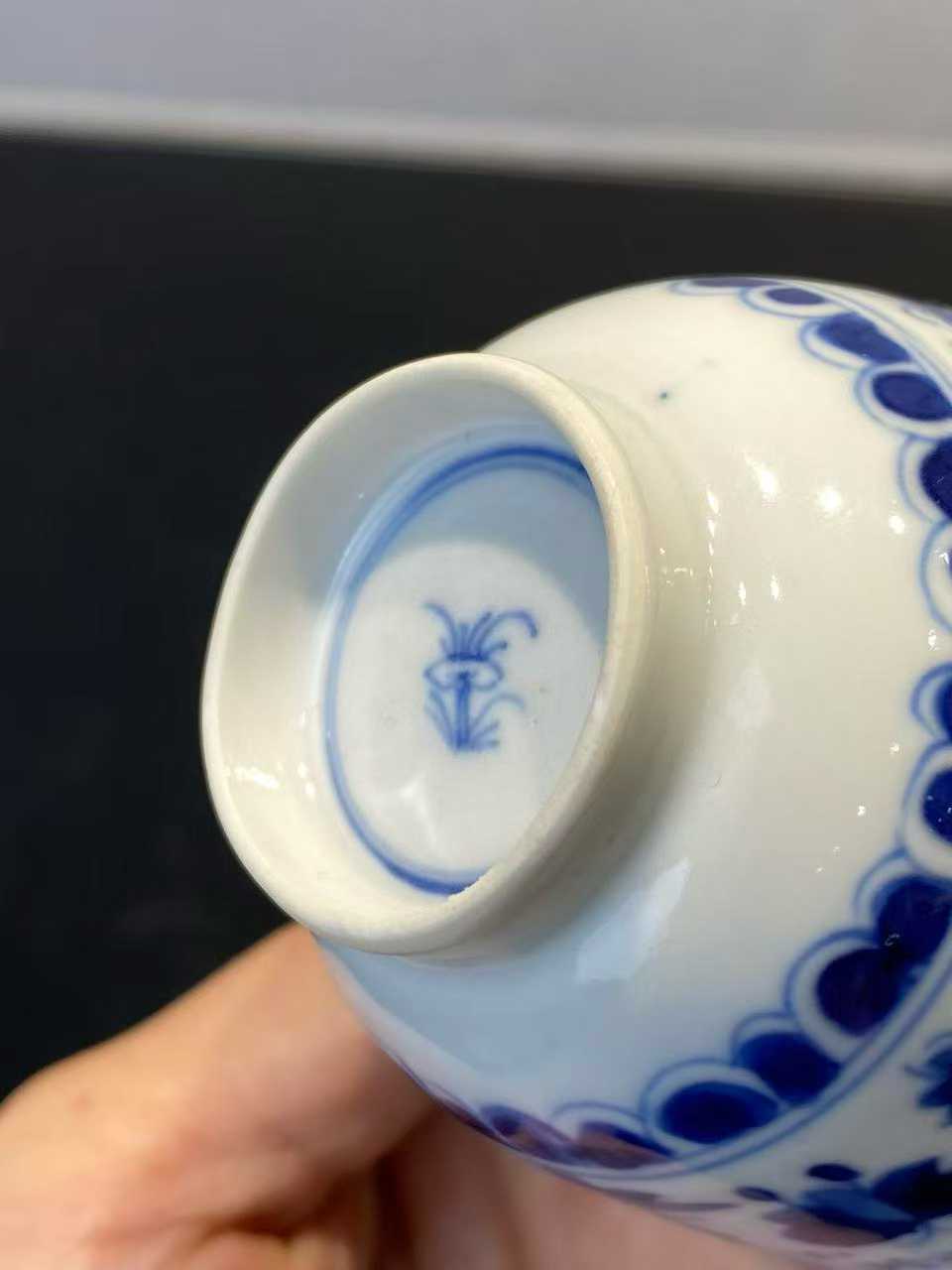 青花花鸟纹铃铛杯