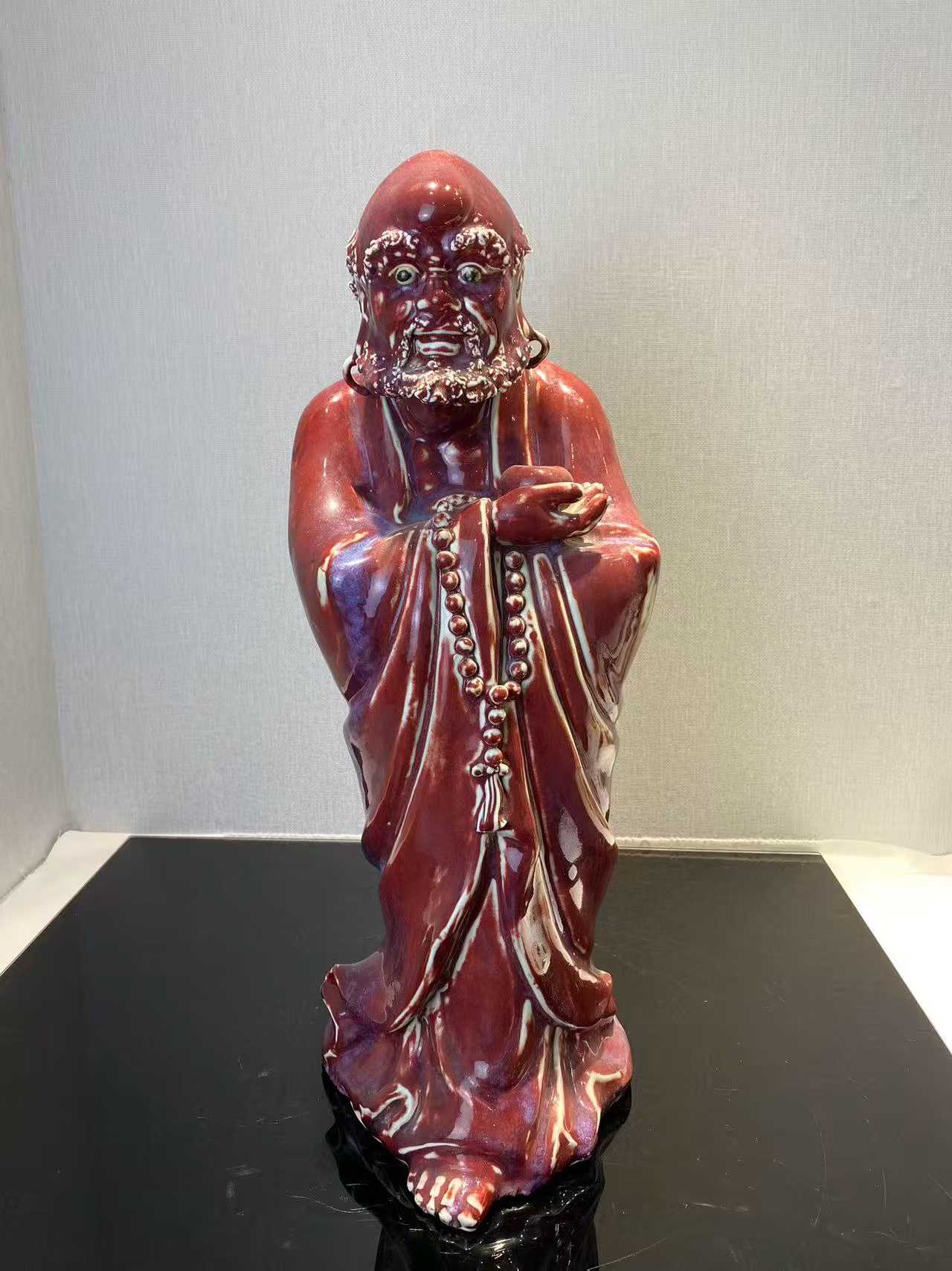 窑变釉达摩塑像 款：福建会馆