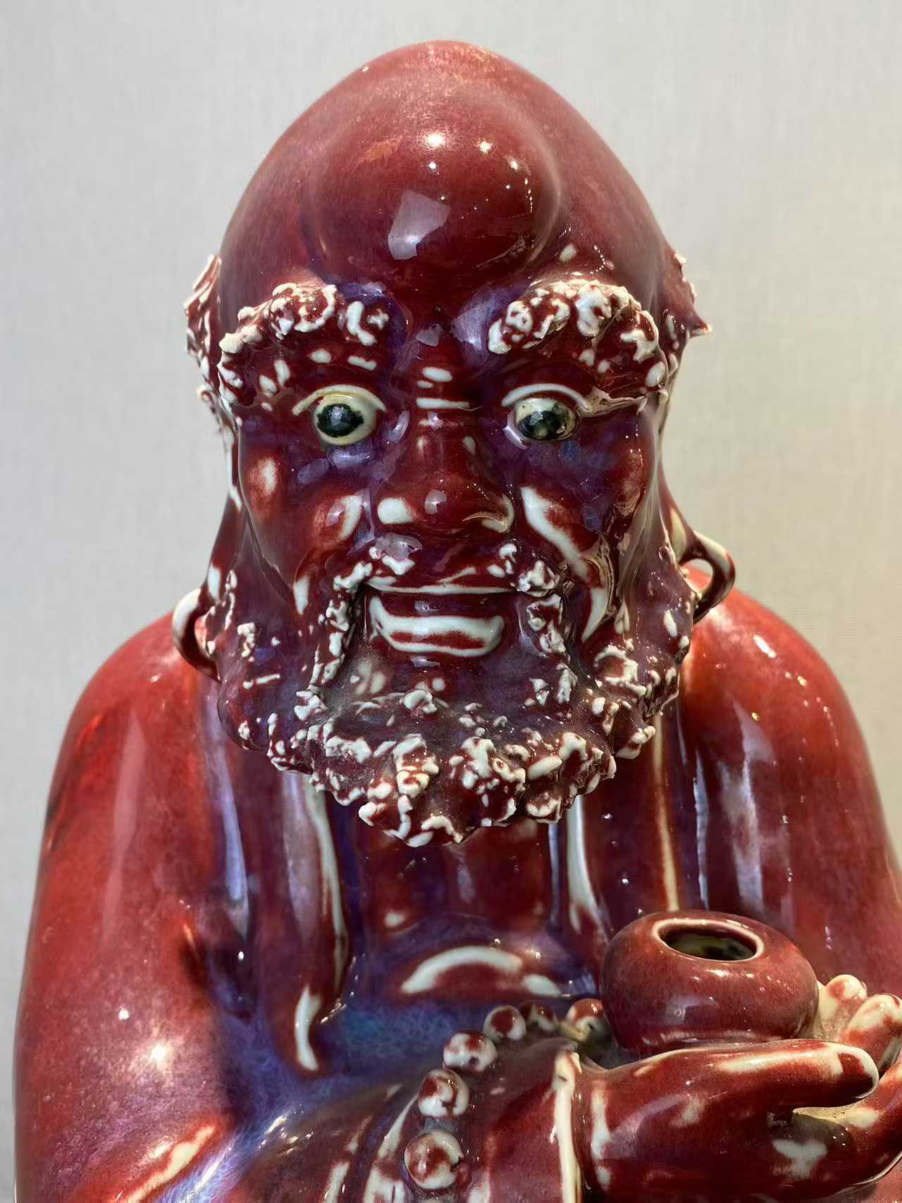 窑变釉达摩塑像 款：福建会馆