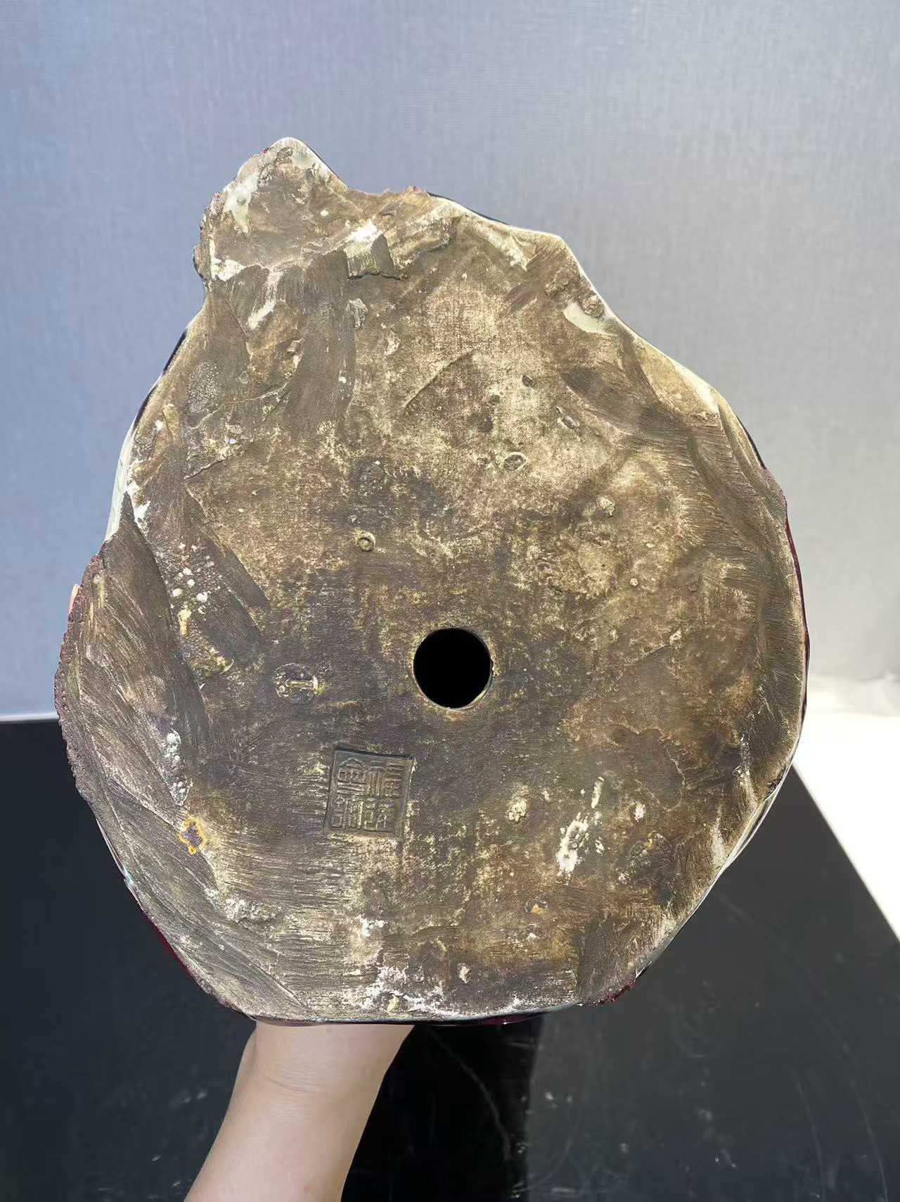 窑变釉达摩塑像 款：福建会馆