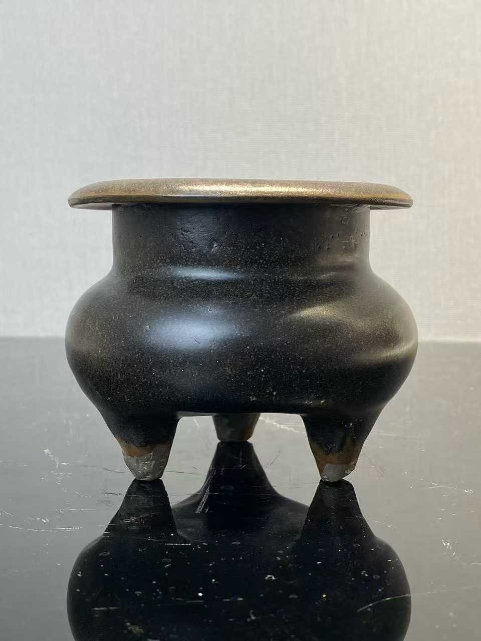 黑釉三足釉三足炉鬲炉
