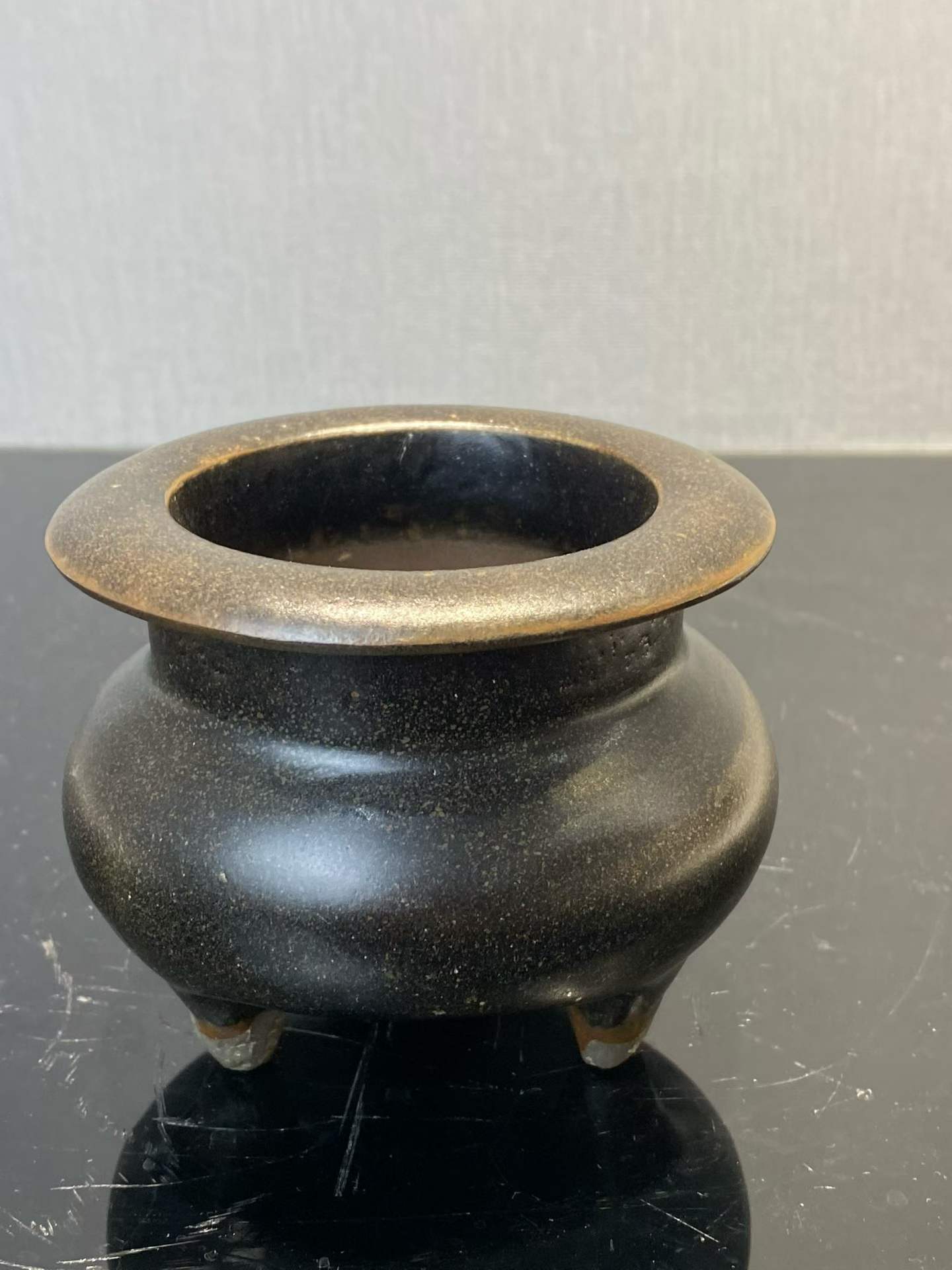 黑釉三足釉三足炉鬲炉