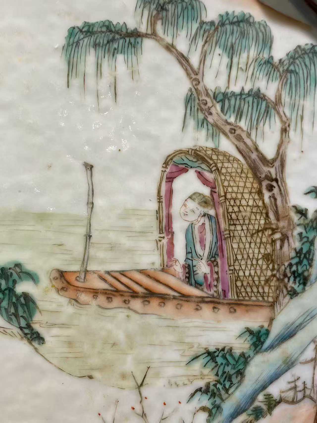 粉彩西厢记海棠形茶盘