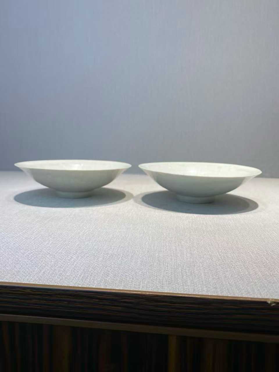 湖田窑青白釉盘一对