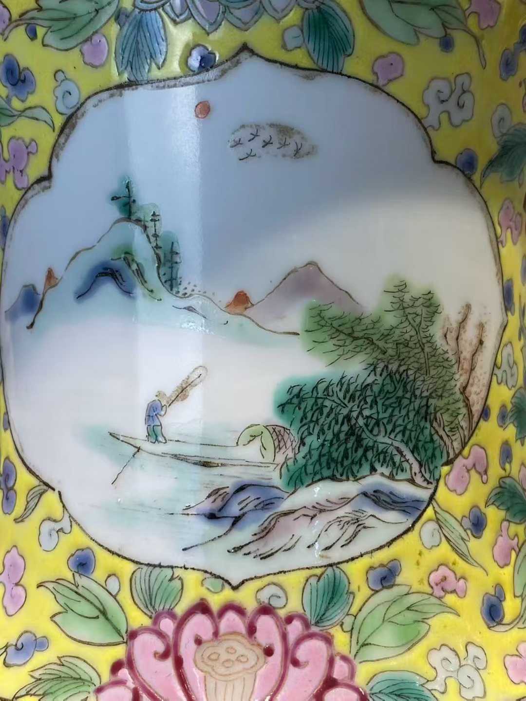 五彩加彩人物故事图棒槌瓶