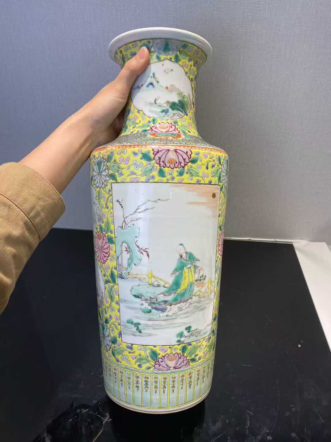 五彩加彩人物故事图棒槌瓶