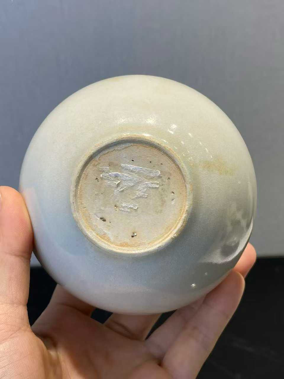 湖田窑青白釉小渣斗