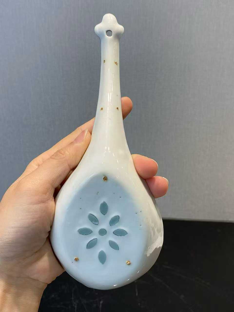 青花玲珑瓷大汤勺