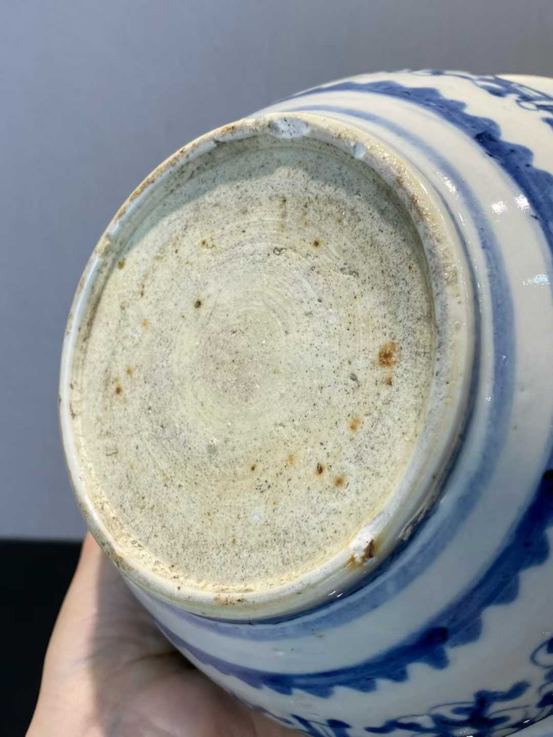 青花花卉纹撇口炉