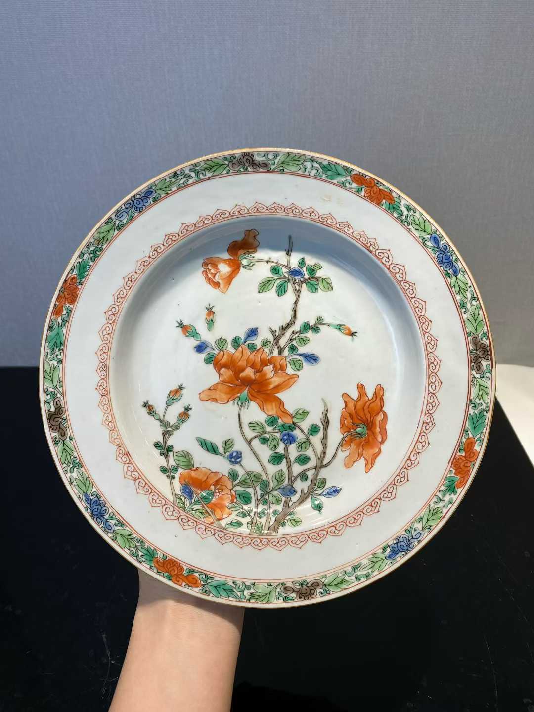 五彩牡丹花纹盘