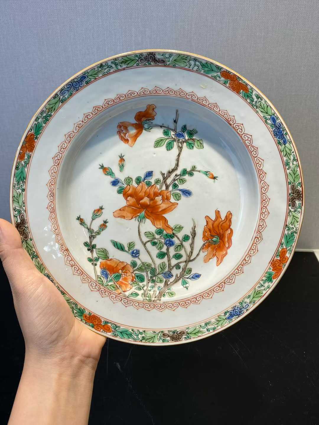 五彩牡丹花纹盘