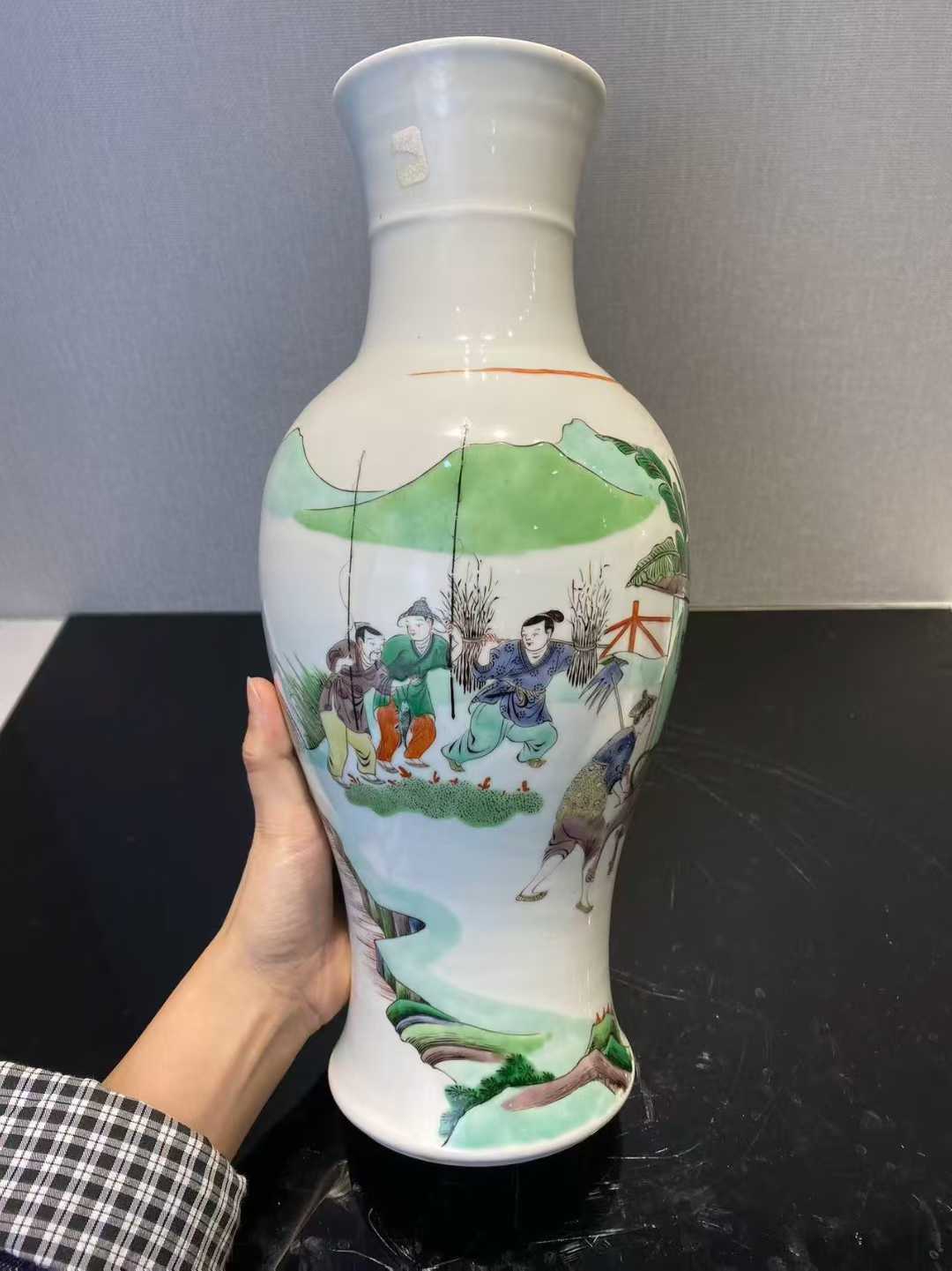 五彩渔樵耕读图观音瓶一对