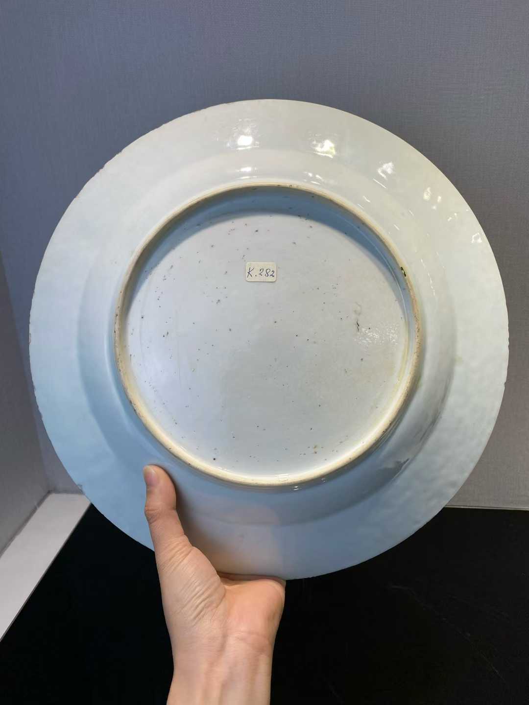 浆胎青花六罗汉图大盘