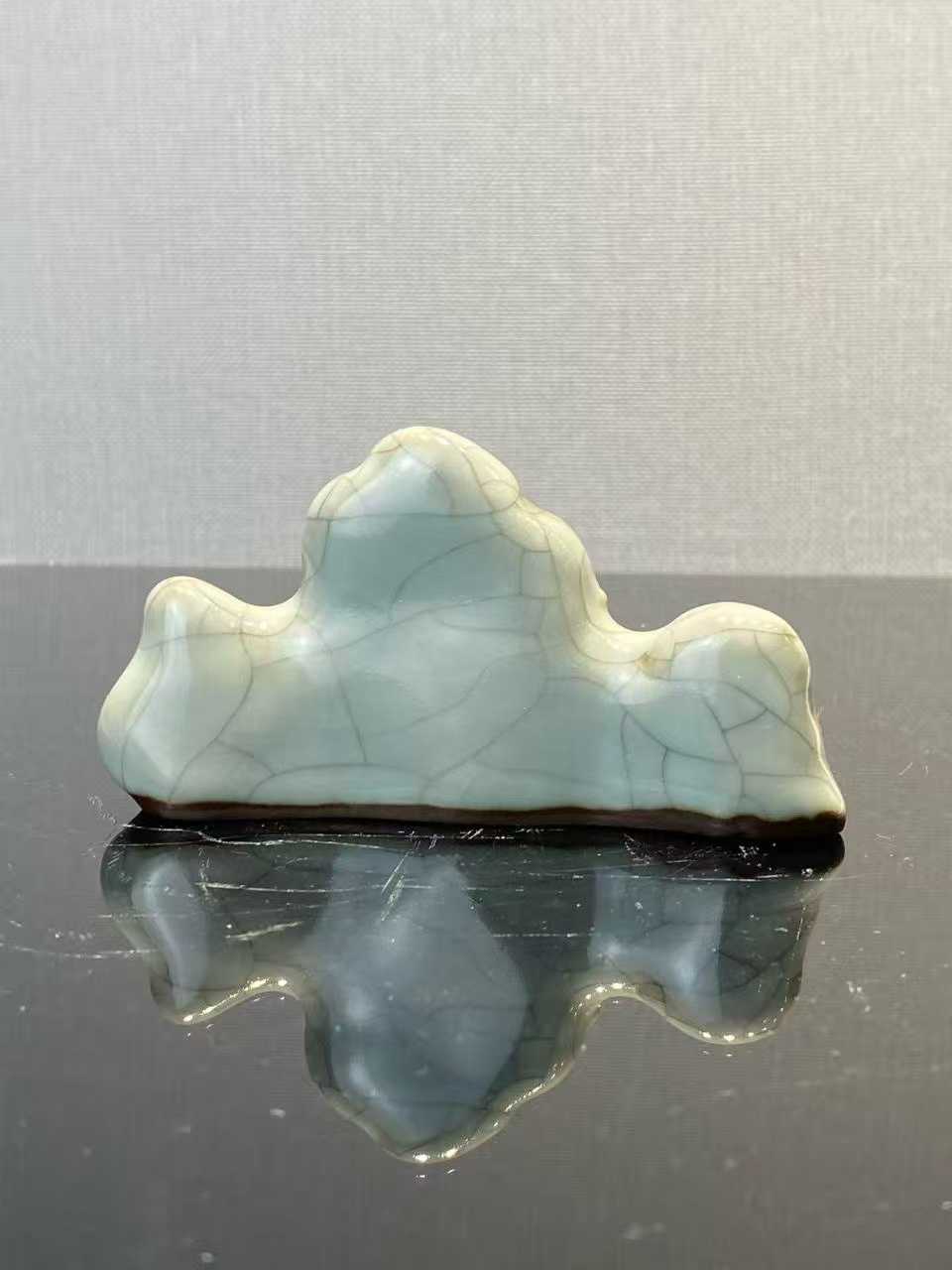 哥釉山形笔架