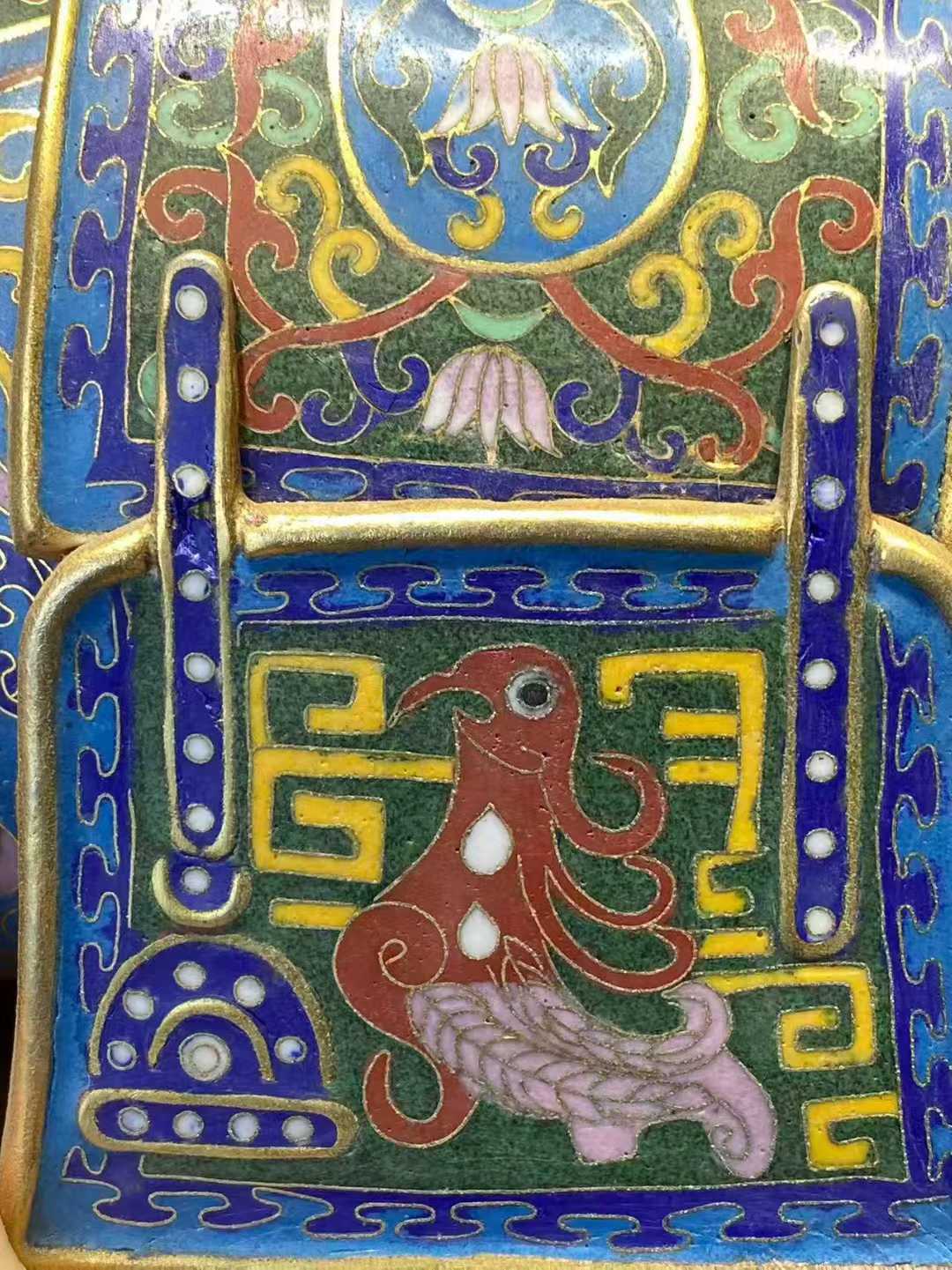 铜胎景泰蓝马立像