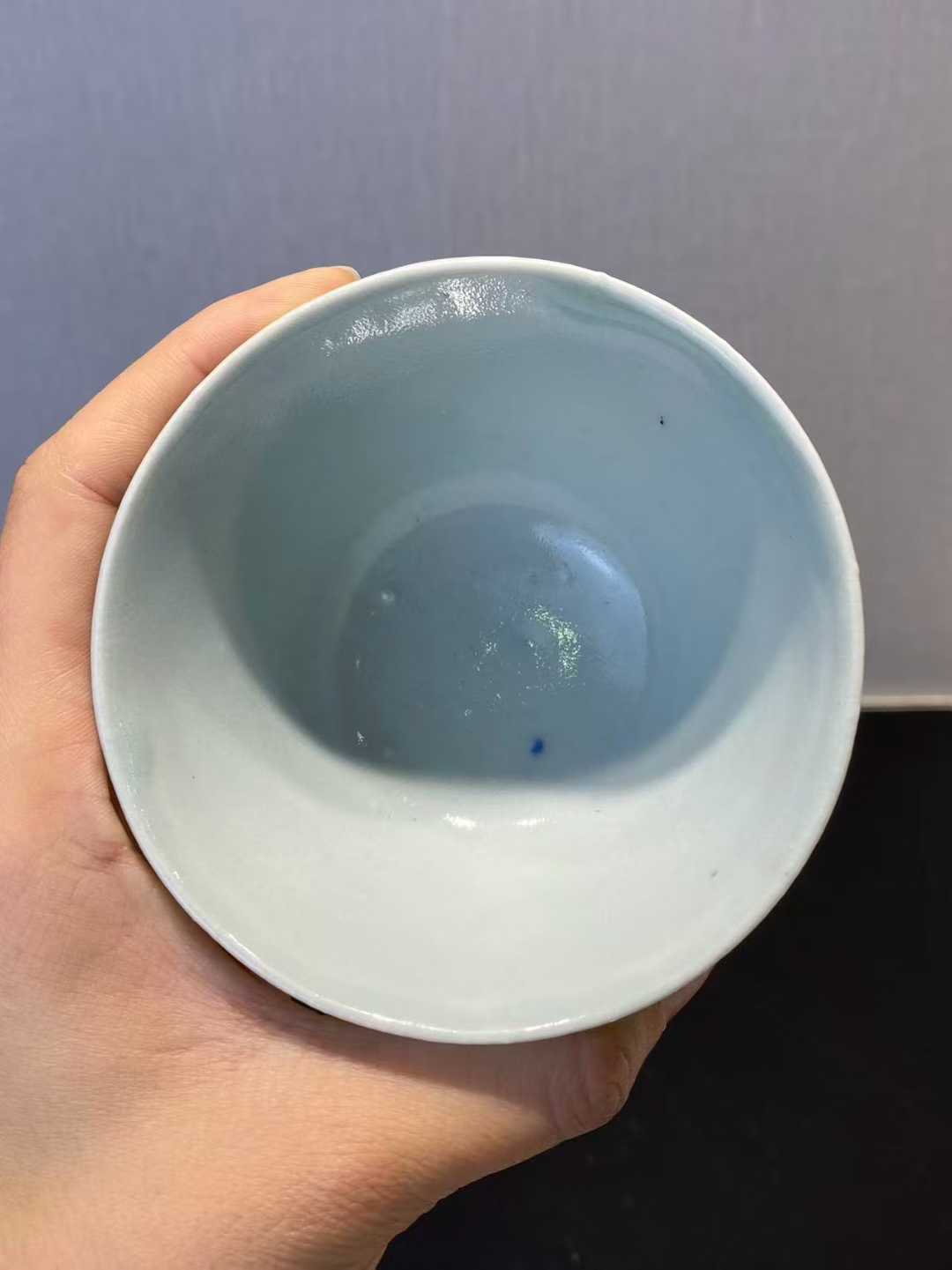 清代豆青釉茶杯一对