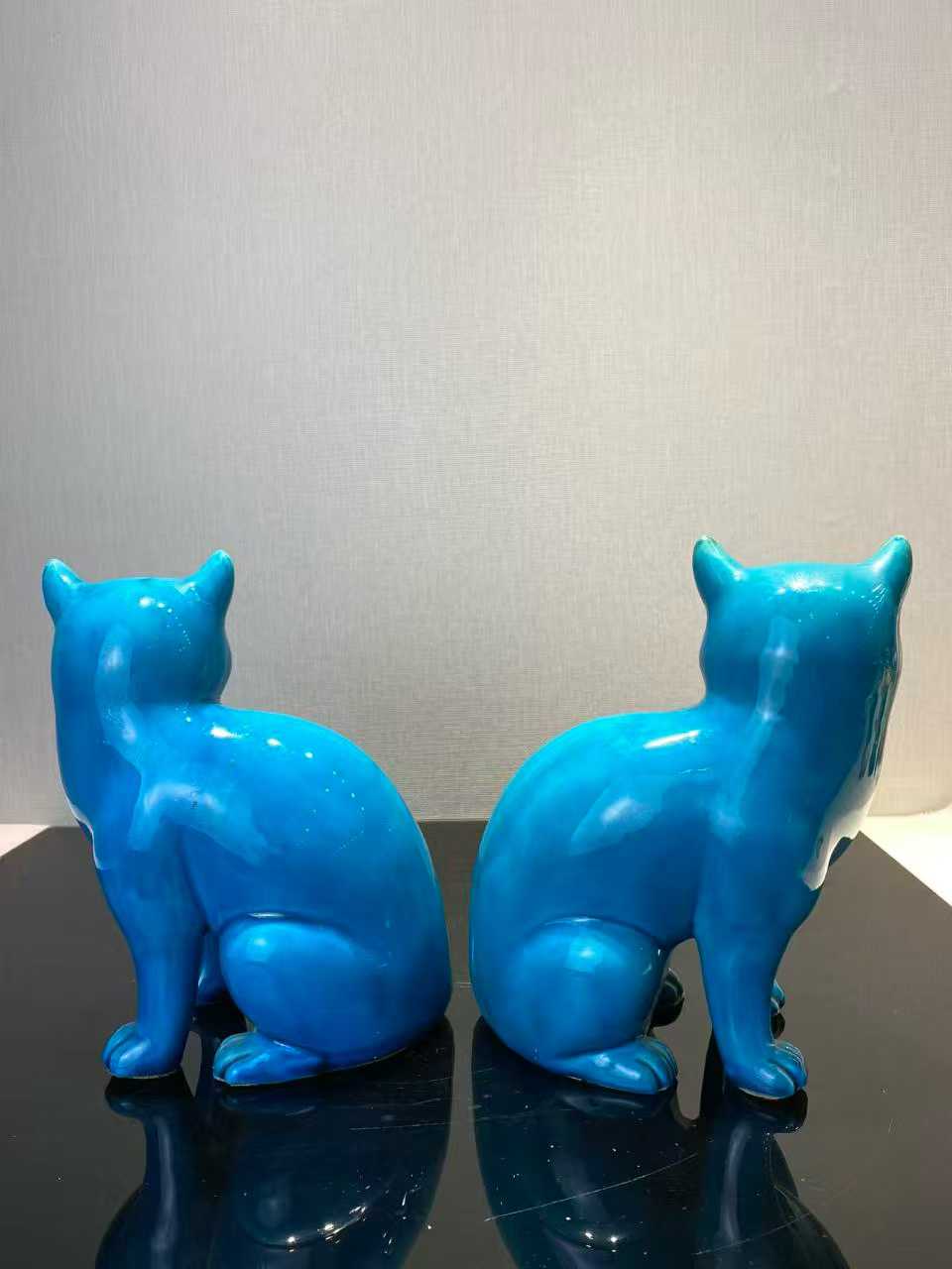 孔雀蓝釉猫一对