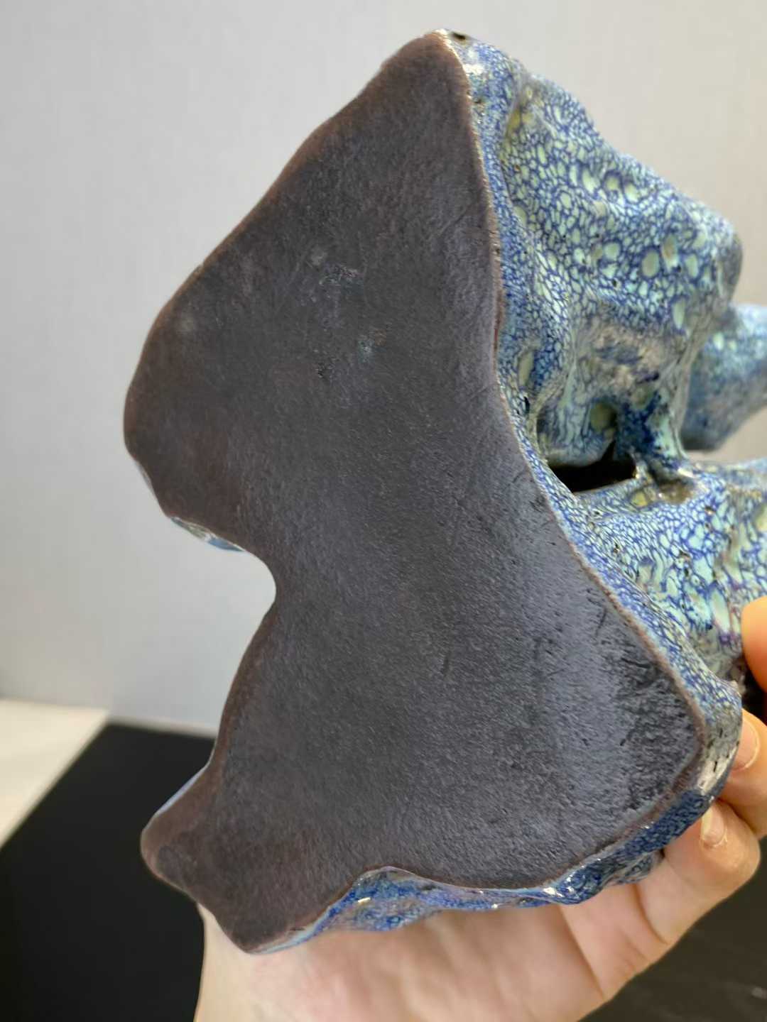 紫砂胎炉钧釉山形摆件配布座