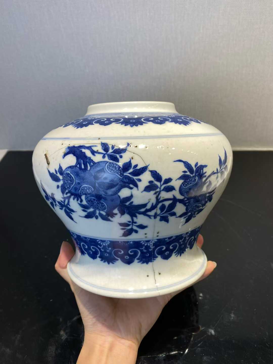 青花三多纹天字罐