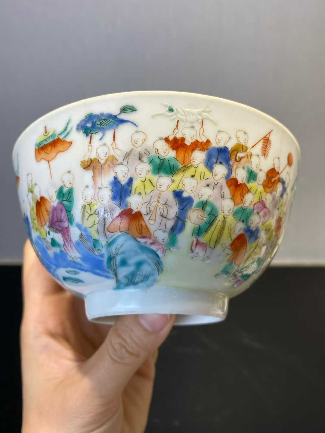 粉彩百子闹元宵碗 款：大清道光年制