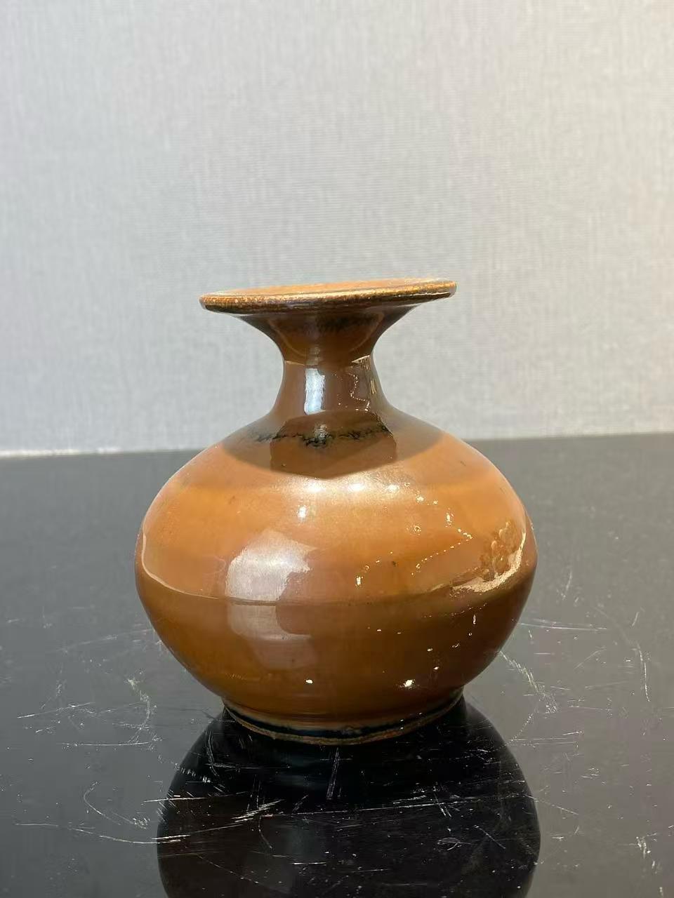 紫均釉嘟噜瓶