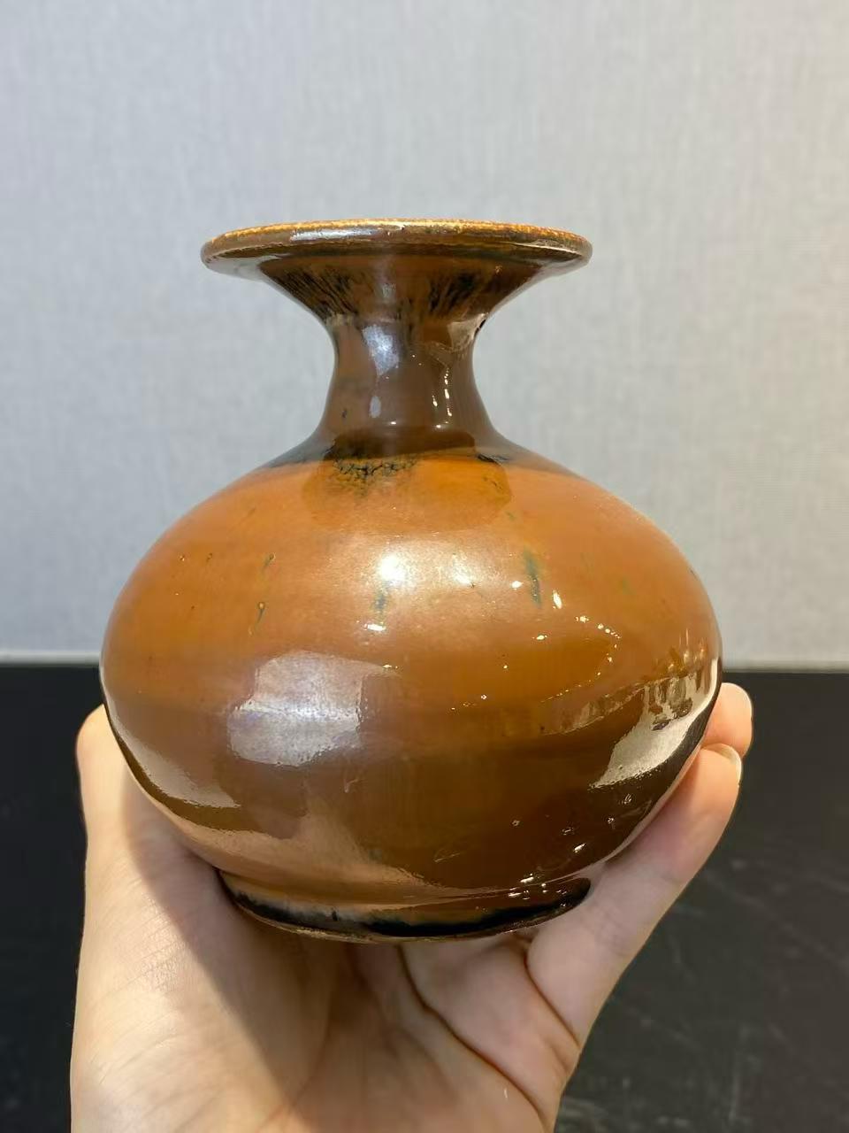 紫均釉嘟噜瓶