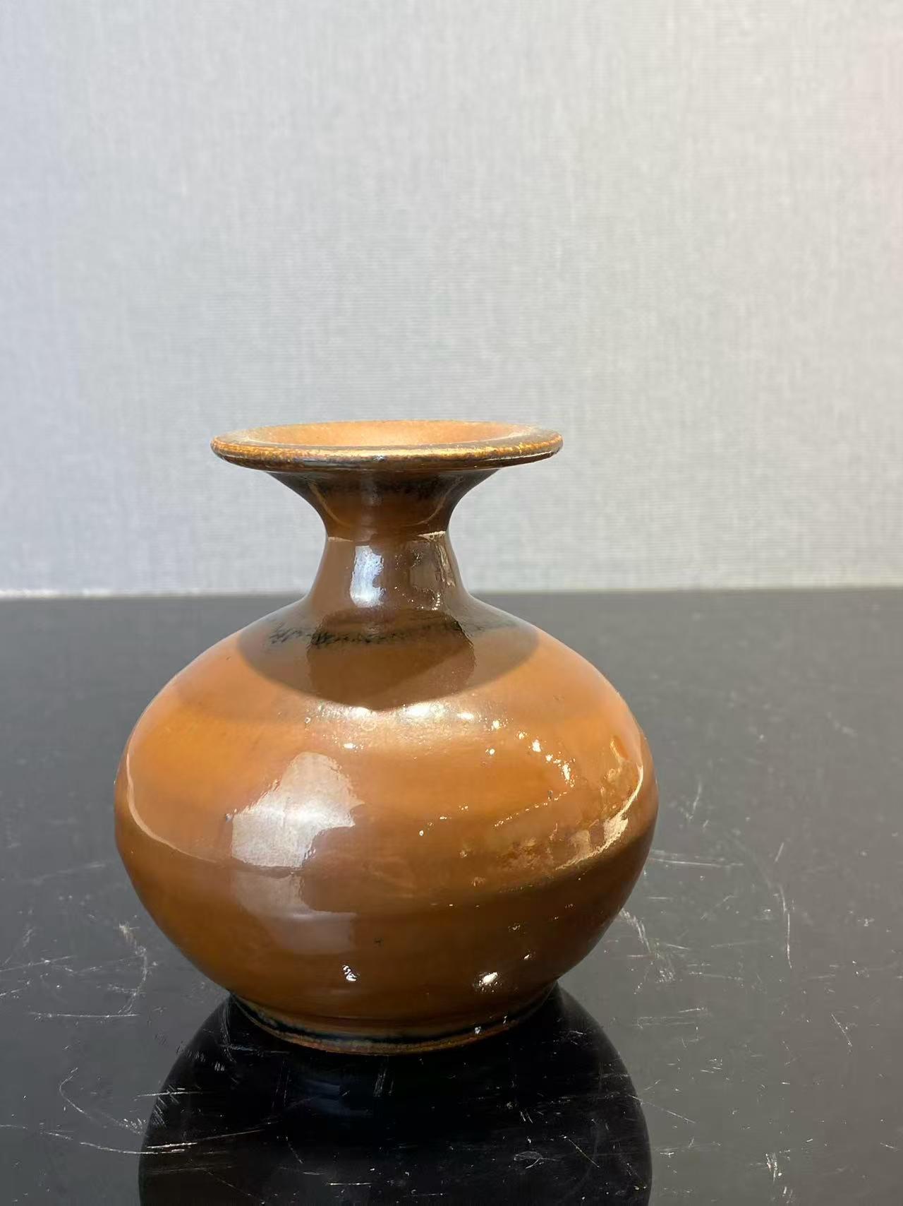 紫均釉嘟噜瓶
