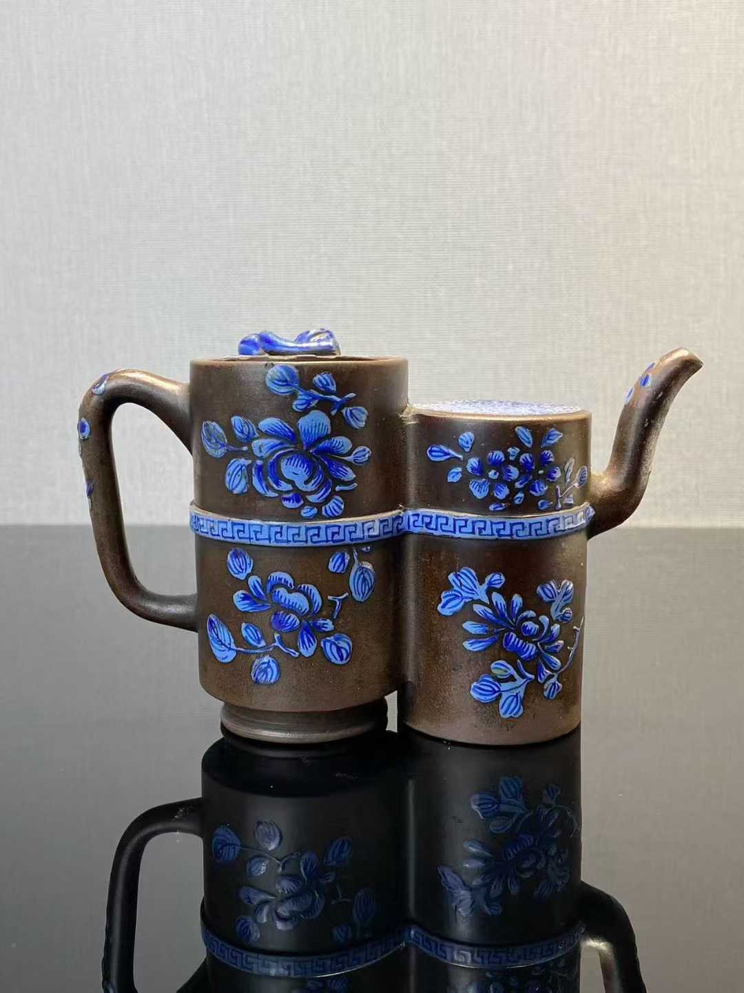 紫砂画料双联茶壶 款：景花之枝有