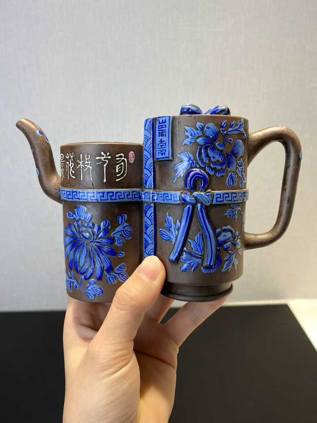 紫砂画料双联茶壶 款：景花之枝有