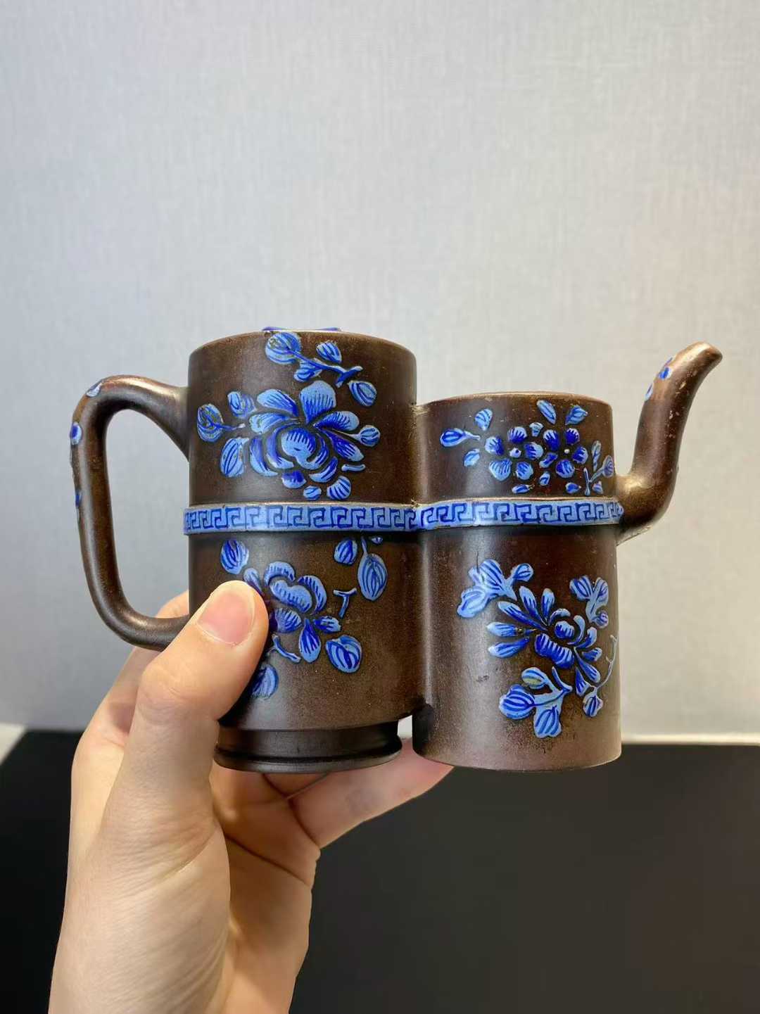 紫砂画料双联茶壶 款：景花之枝有