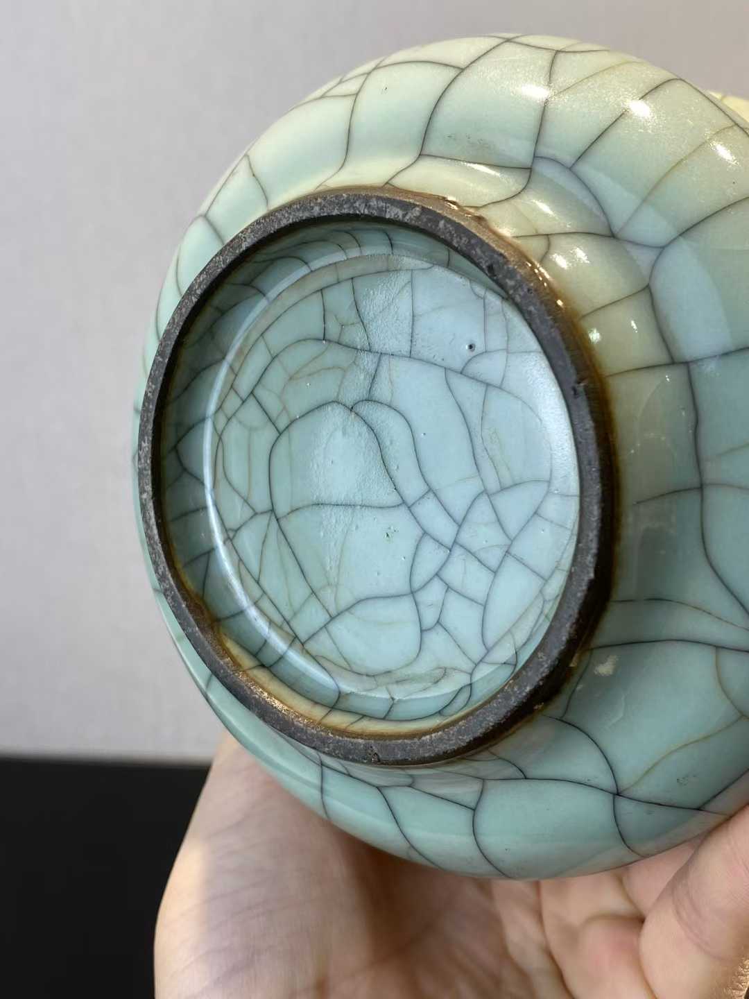 哥釉花囊