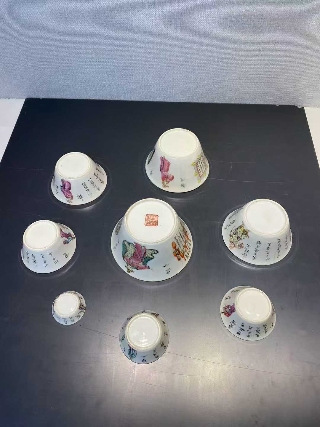 粉彩无双谱马蹄杯一套8个 款：大清同治年制