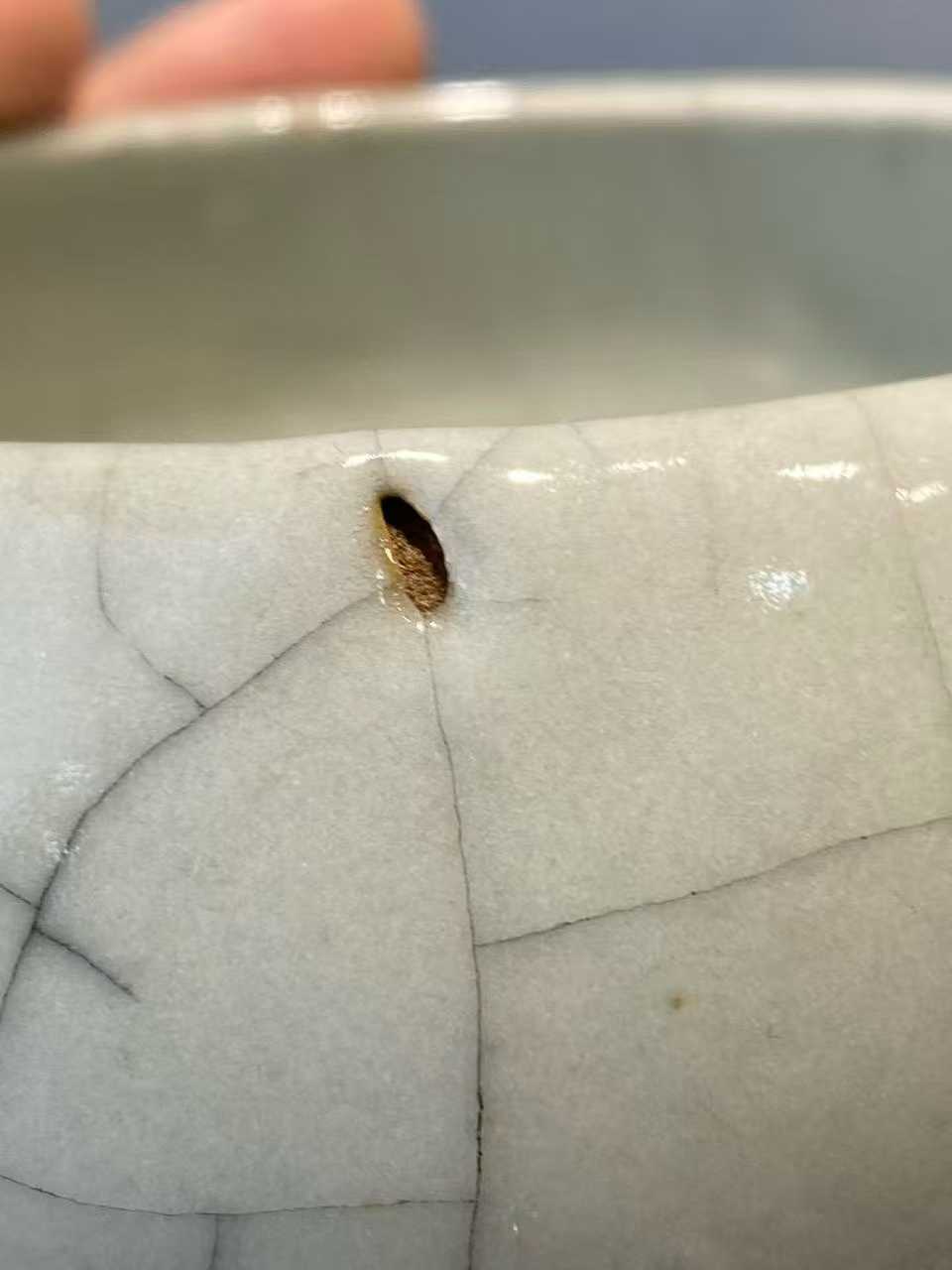 哥釉三足炉 （火漆印）