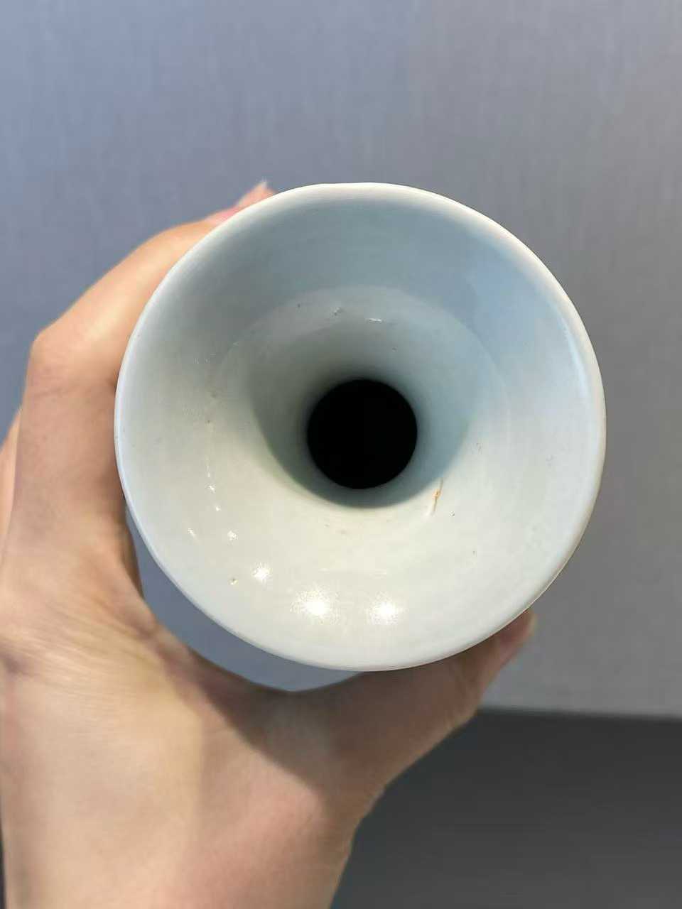 青花龙凤纹撇口瓶