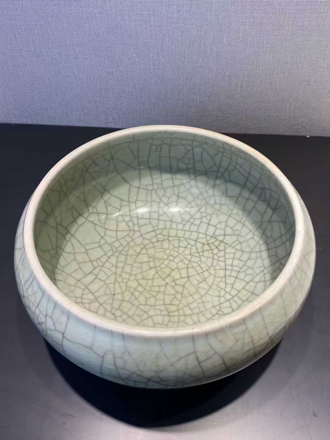 哥釉三足炉