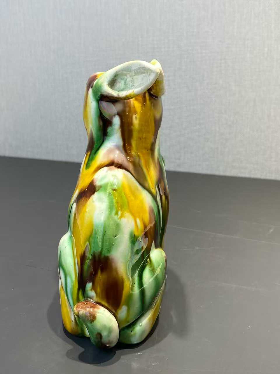 虎皮三彩兔子立像