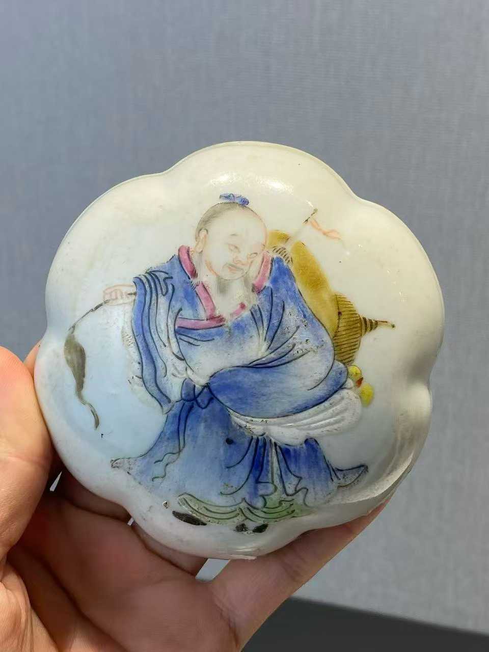 粉彩道士图印泥盒