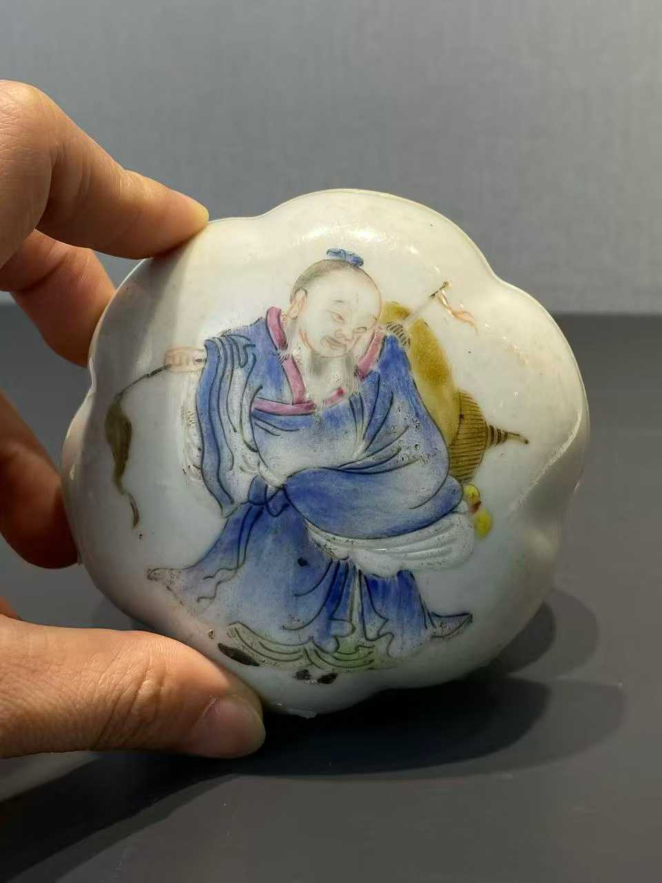 粉彩道士图印泥盒