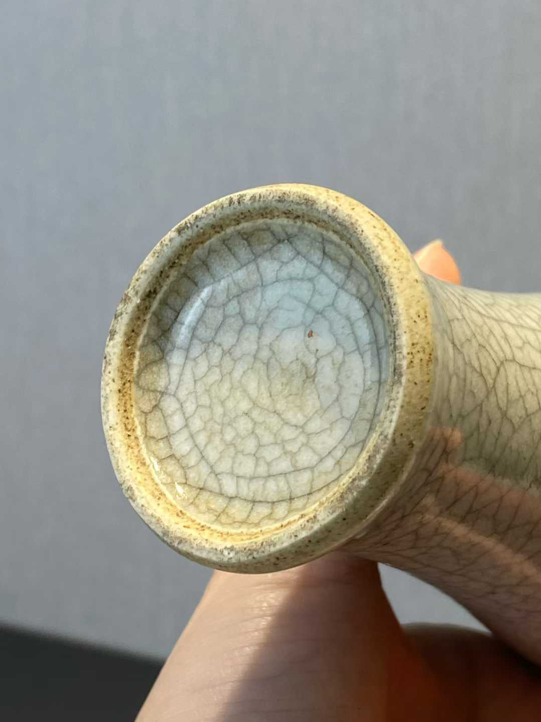 哥釉梅瓶