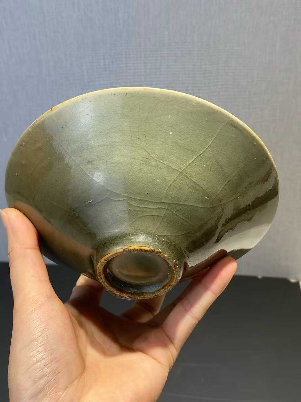 龙泉窑斗笠盏