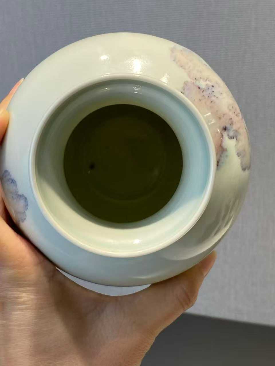 王步风格 青花釉里红鸡冠花广口瓶