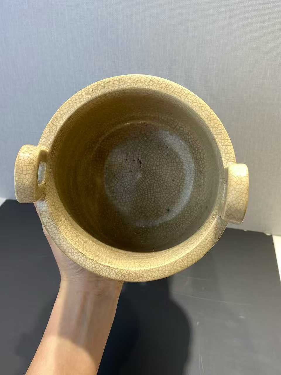 漳州窑哥釉三足鼎式炉