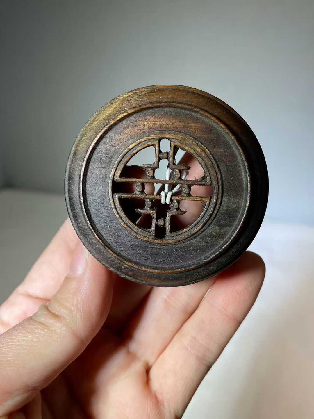 青花缠枝莲纹盖罐 （配木盖）