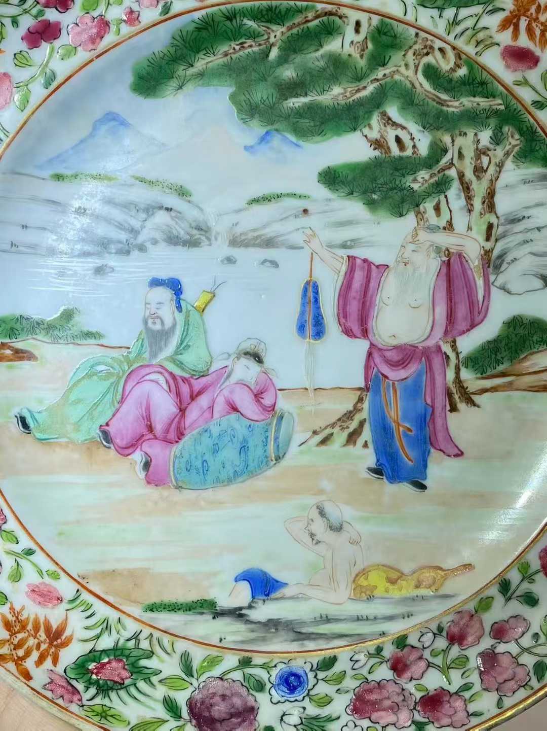 广彩八仙人物图盘