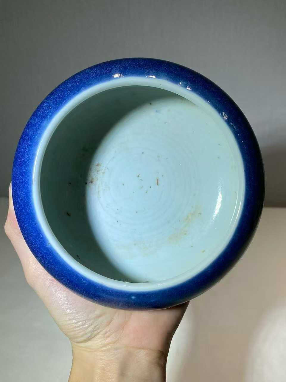 霁蓝釉三足炉