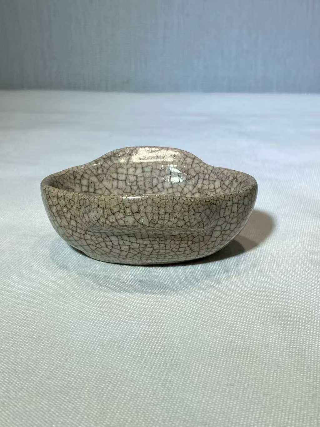 哥釉耳杯漳州窑