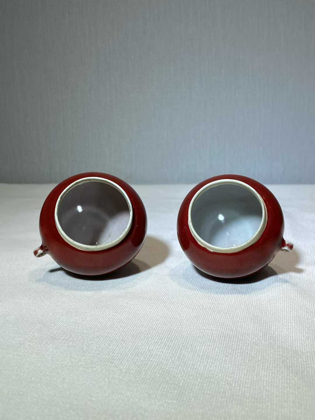 郎窑红釉鸟食罐一对